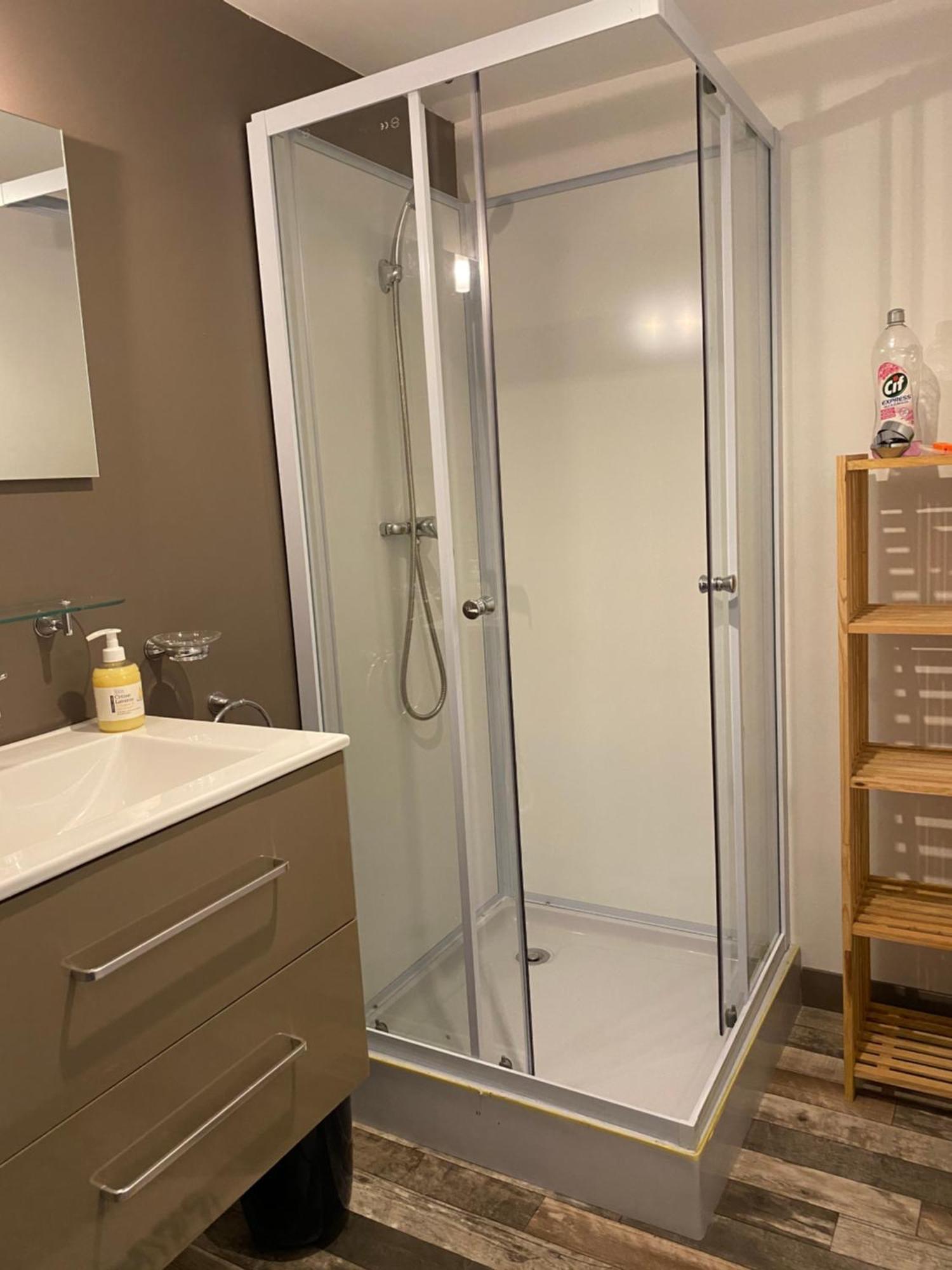 Chambre D'Hotes 2P, Gestion Libre, Espace Piscine Partage Alba-la-Romaine Экстерьер фото